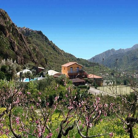 Agriturismo Ghiritina ฟรานกาวิลลา ดิ ซิชิเลีย ภายนอก รูปภาพ
